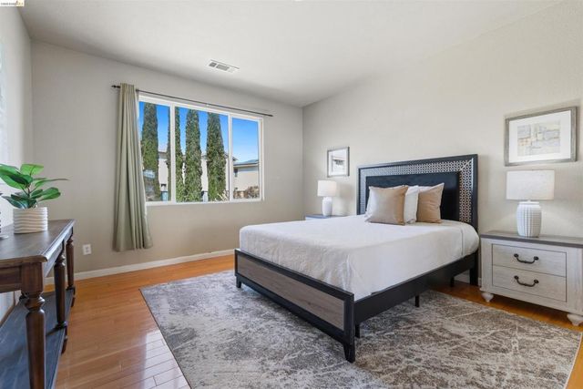 1842 Sanger Peak Way, Antioch, CA 94531
