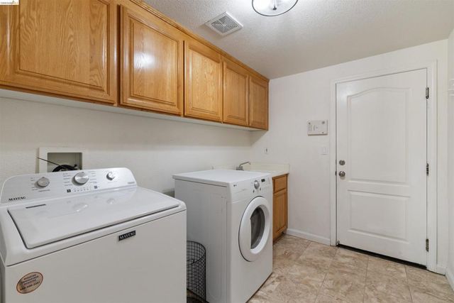 1842 Sanger Peak Way, Antioch, CA 94531