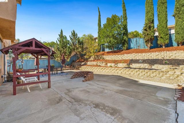 1842 Sanger Peak Way, Antioch, CA 94531