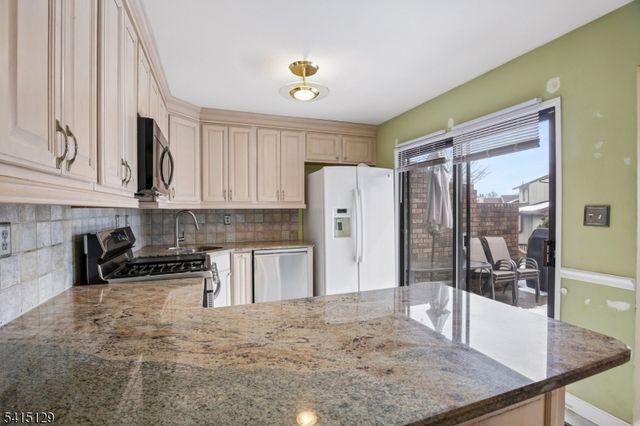 250 Ridgedale Ave Y6 Y6, Florham Park Boro, NJ 07932