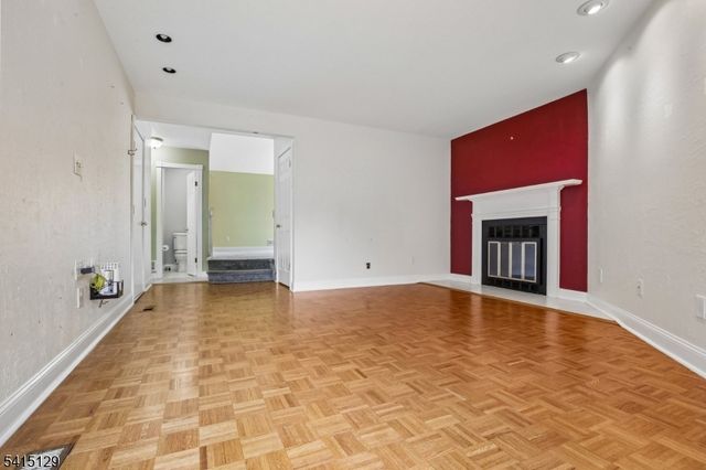 250 Ridgedale Ave Y6 Y6, Florham Park Boro, NJ 07932