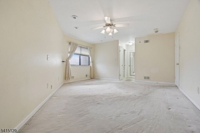 250 Ridgedale Ave Y6 Y6, Florham Park Boro, NJ 07932