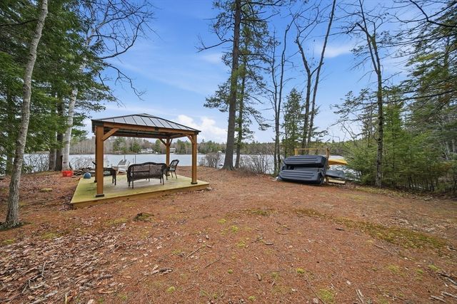 4 Penobscott Path, Gilmanton, NH 03237