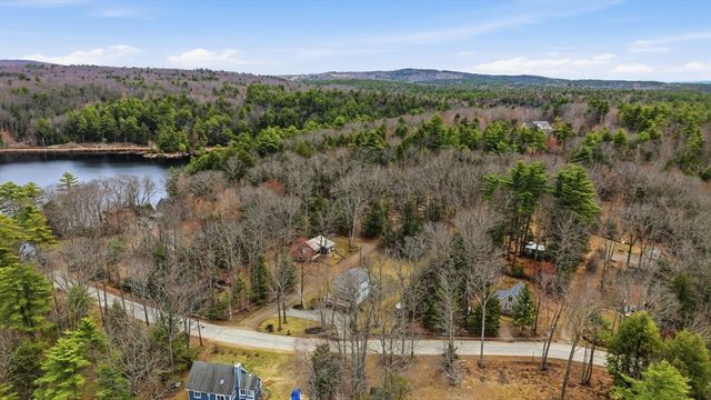 4 Penobscott Path, Gilmanton, NH 03237
