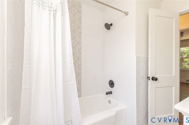 3022 Pinehurst Rd, Richmond, VA 23228