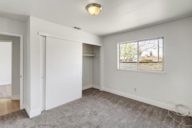 6505 37th Ave, Sacramento, CA 95824