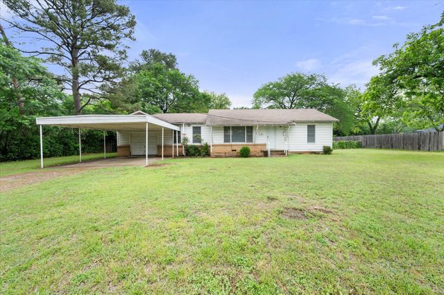 2103 Pecandale Drive, Arlington, TX 76013