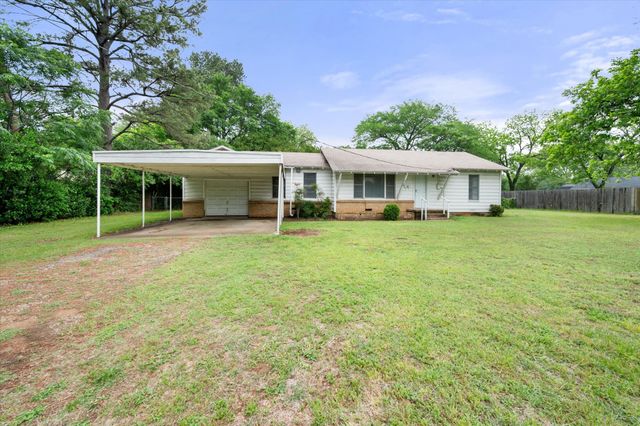 2103 Pecandale Drive, Arlington, TX 76013