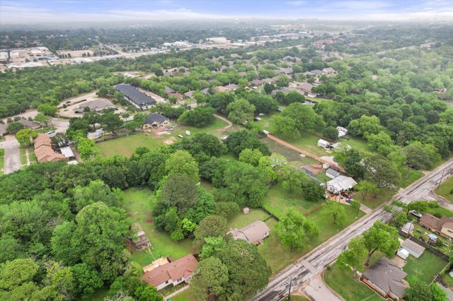 2103 Pecandale Drive, Arlington, TX 76013