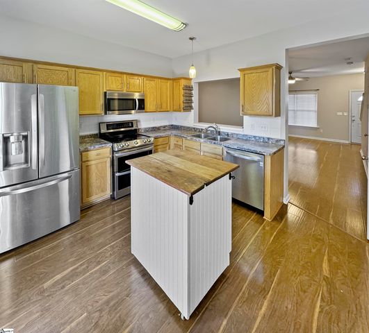 715 Rock Hill Court, Greenville, SC 29607