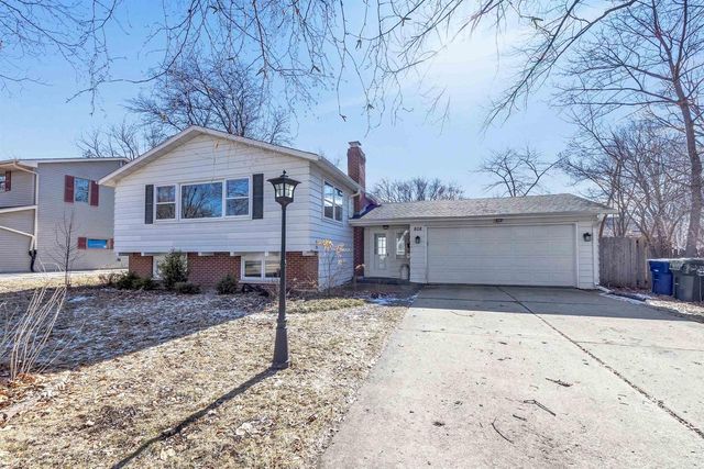 808 RIDGEWAY BOULEVARD, De Pere, WI 54115
