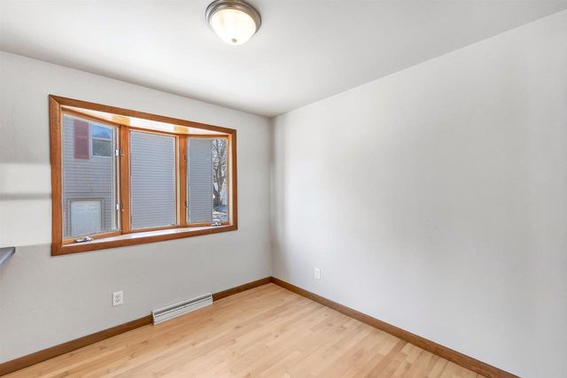 808 RIDGEWAY BOULEVARD, De Pere, WI 54115