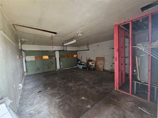 1623 Debeney Drive, Houston, TX 77039