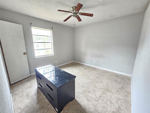 1623 Debeney Drive, Houston, TX 77039