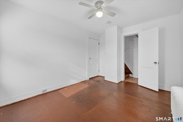 170 Huntington Turnpike, Bridgeport, CT 06610