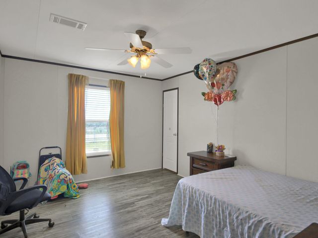 271 Alma LN, Kyle, TX 78640