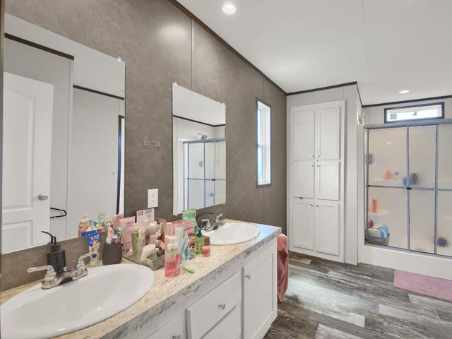 271 Alma LN, Kyle, TX 78640