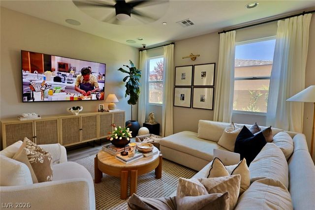 8644 Luse Street, Las Vegas, NV 89166
