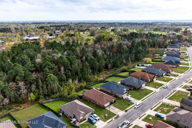 18272 Cardinal Lane, Gulfport, MS 39503