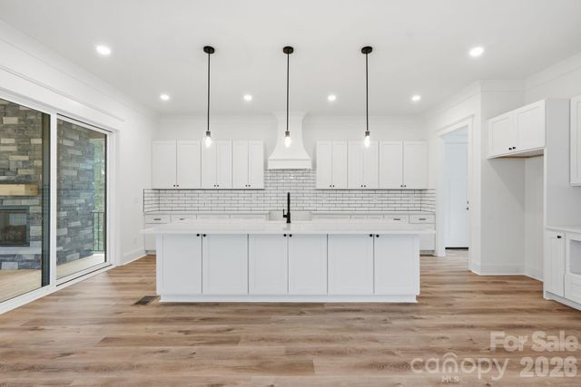 301 Spanish Oak Lane, Gastonia, NC 28056