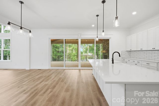 301 Spanish Oak Lane, Gastonia, NC 28056
