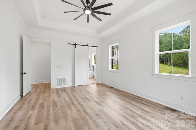 301 Spanish Oak Lane, Gastonia, NC 28056