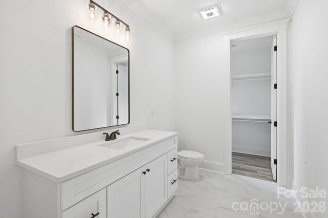 301 Spanish Oak Lane, Gastonia, NC 28056