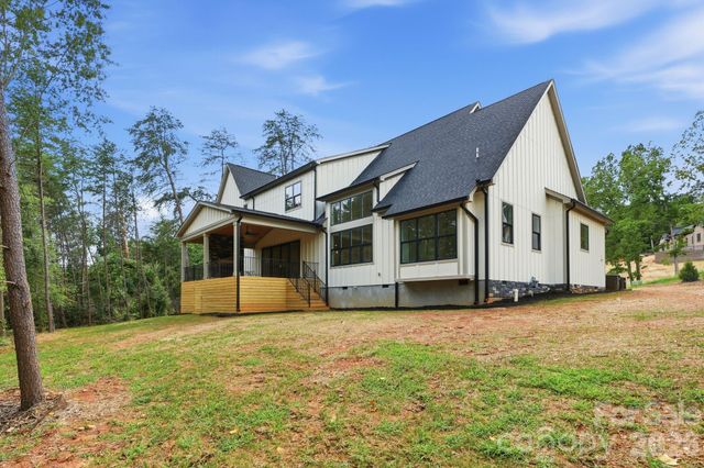 301 Spanish Oak Lane, Gastonia, NC 28056