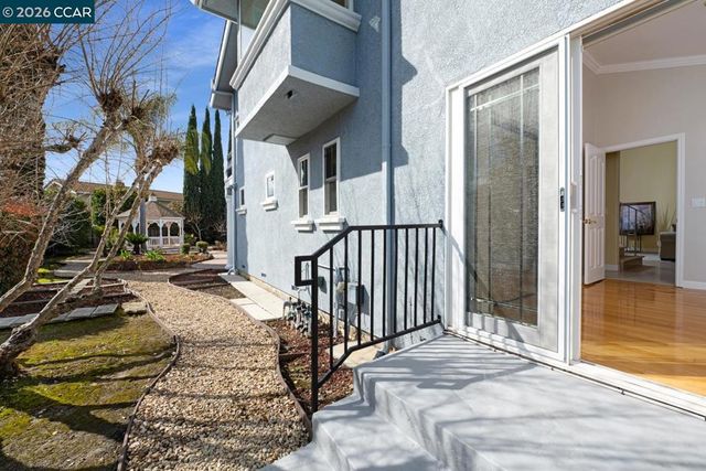 3139 3139 Deerpark Dr, Walnut Creek, CA 94598