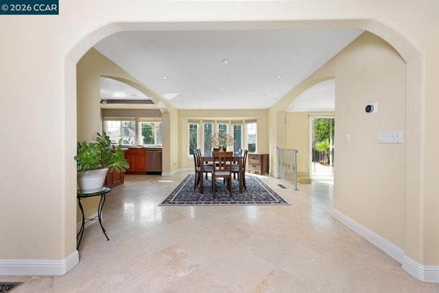 3139 3139 Deerpark Dr, Walnut Creek, CA 94598