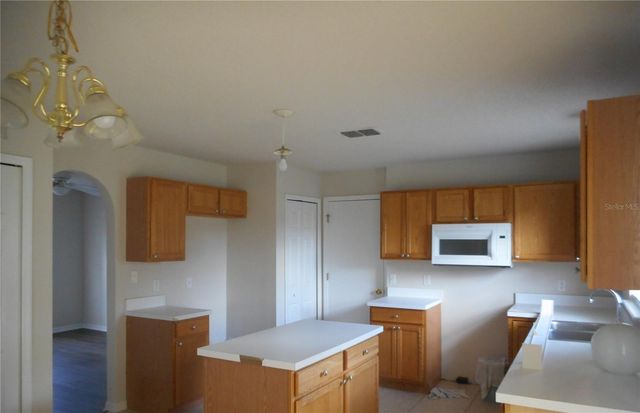 950 DERBYSHIRE DRIVE, Kissimmee, FL 34758