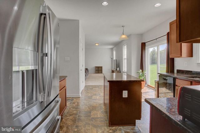 11606 HONEY RUN LN, Waynesboro, PA 17268