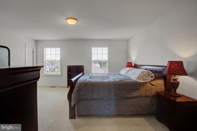 11606 HONEY RUN LN, Waynesboro, PA 17268