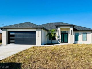 2512 29th ST SW, Lehigh Acres, FL 33976