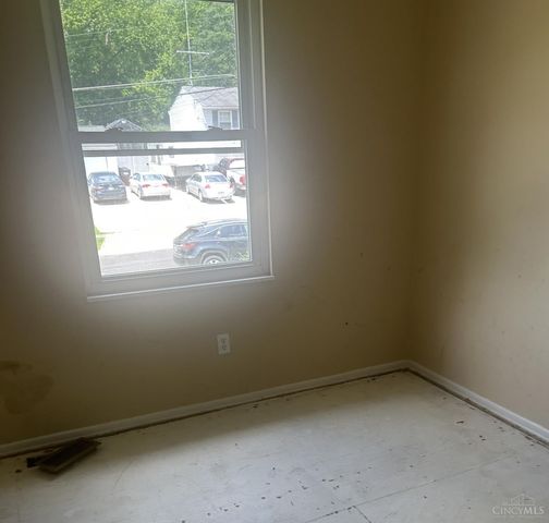 10216 Hawkhurst Drive, Colerain Twp, OH 45231