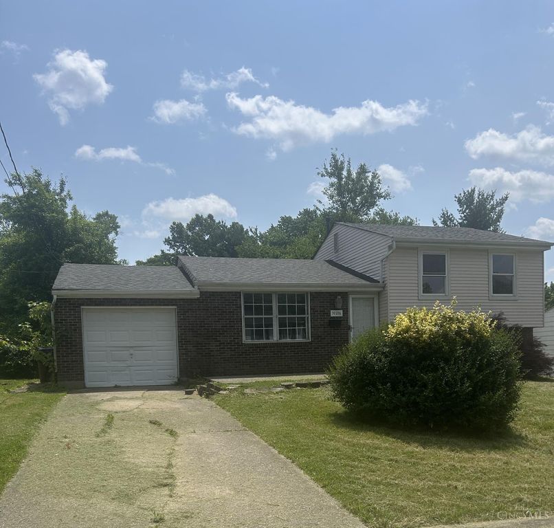 10216 Hawkhurst Drive, Colerain Twp, OH 45231