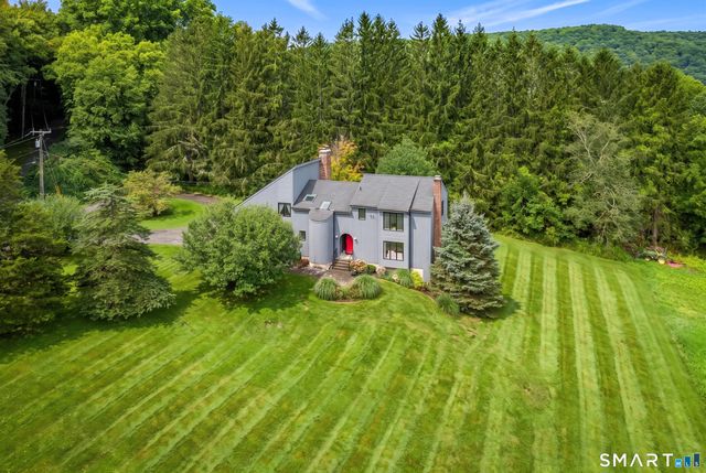 2 Anderson Road West, Sherman, CT 06784