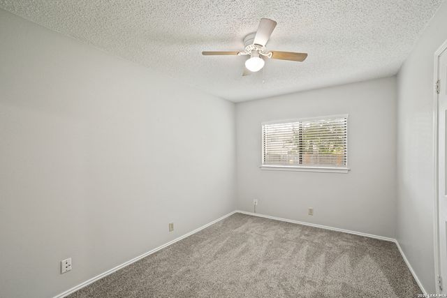 2922 Ash Field Dr, San Antonio, TX 78245