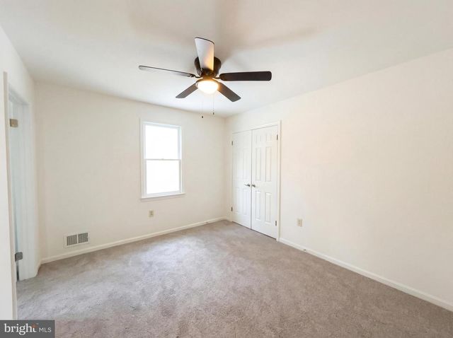 2304 HOLLY SPRING DR, Silver Spring, MD 20905