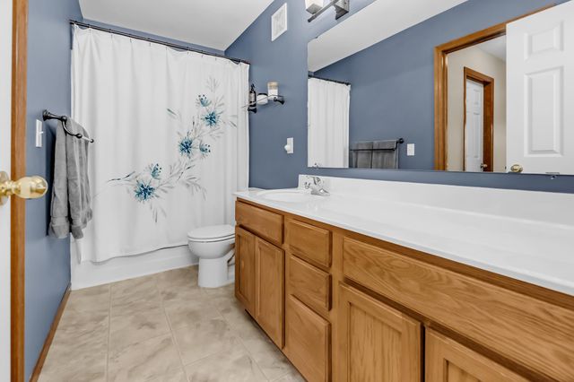 14336 Brookmere Boulevard NW, Prior Lake, MN 55372