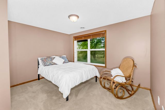 14336 Brookmere Boulevard NW, Prior Lake, MN 55372