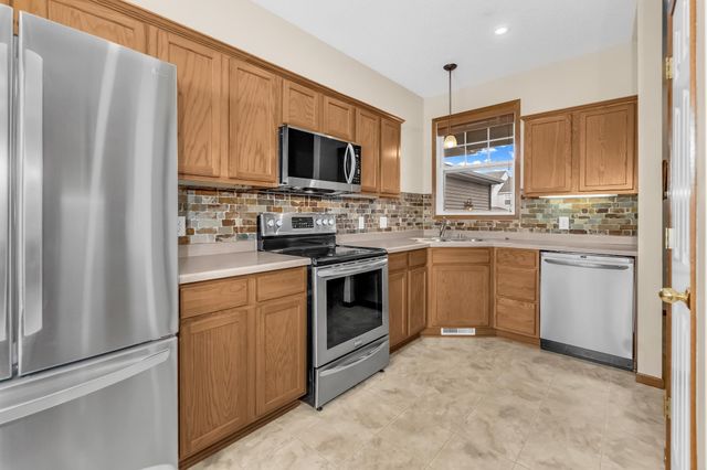 14336 Brookmere Boulevard NW, Prior Lake, MN 55372