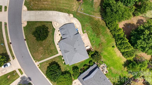 142 Elrosa Road, Mooresville, NC 28115