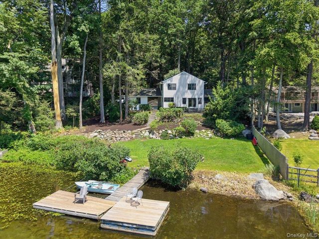 56 Twin Lakes Road, South Salem, NY 10590