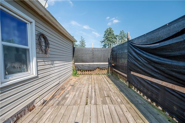 3555 W South Range Road, Columbiana, OH 44408