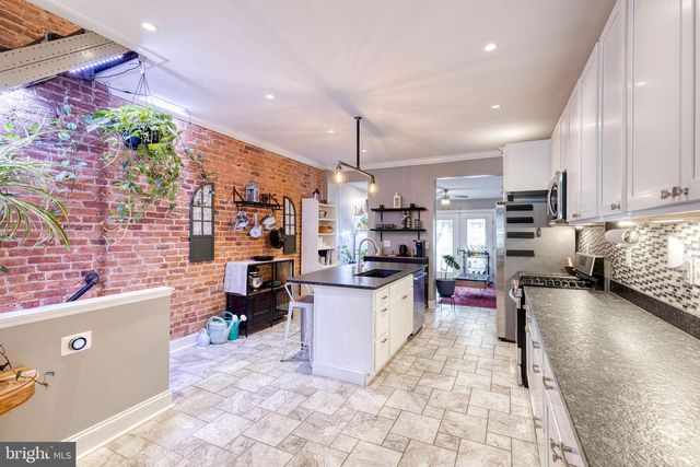 216 S HIGHLAND AVE, Baltimore, MD 21224