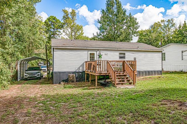 111 Samantha Lane, Huntsville, TX 77340