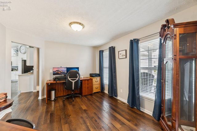 1235 Cherokee, Vermilion, OH 44089