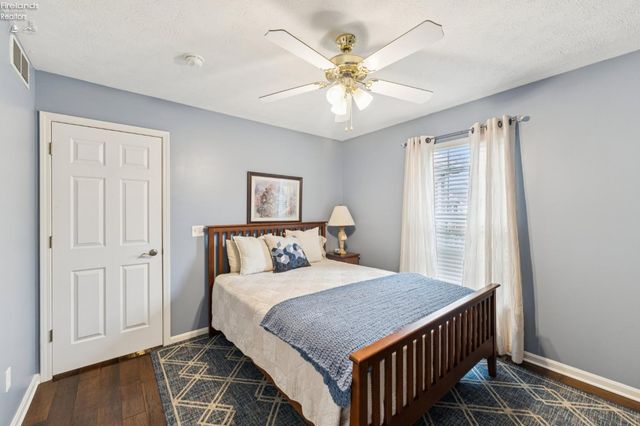 1235 Cherokee, Vermilion, OH 44089