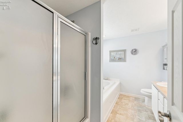 1235 Cherokee, Vermilion, OH 44089